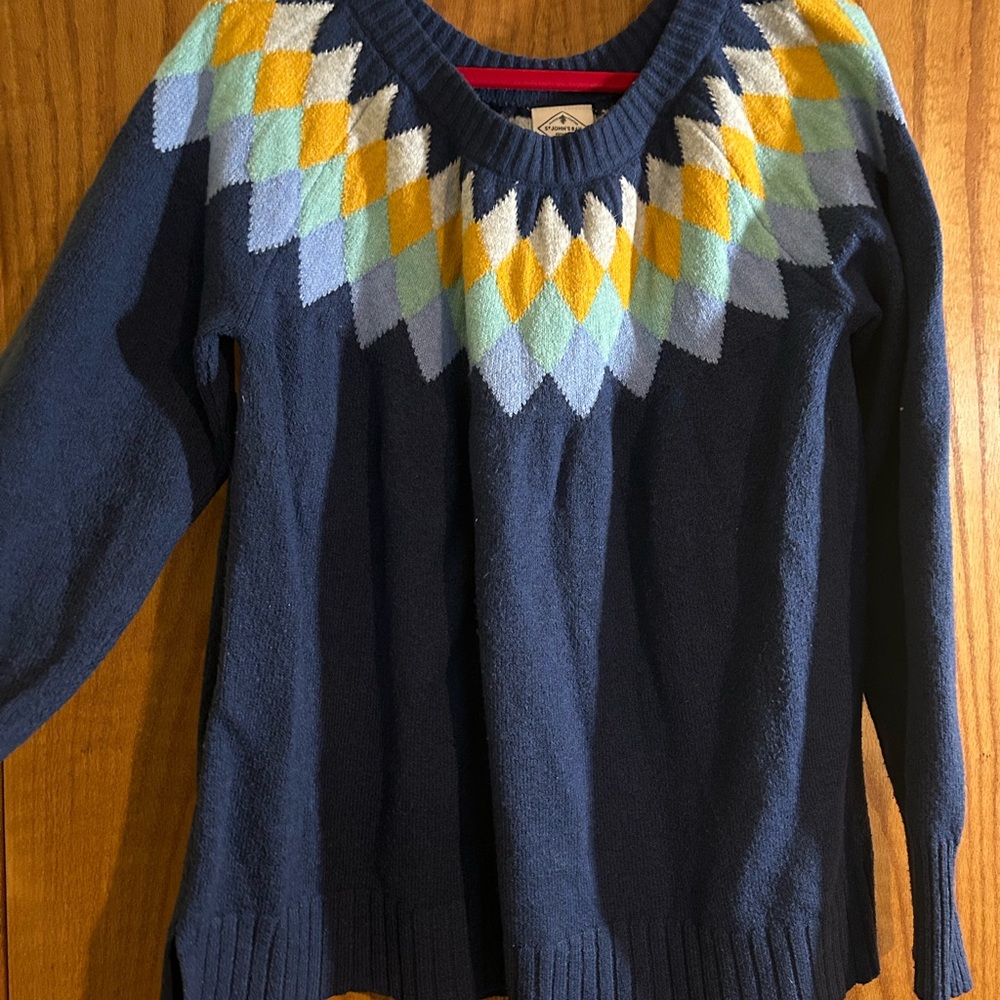 St. John's Bay Navy and Multicolor Diamond Sweater